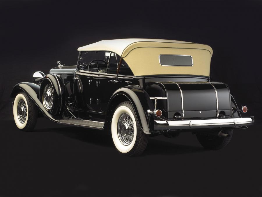  Chrysler Custom Imperial Dual Cowl Phaeton by LeBaron 1933 года  (фото 15 из 30)
